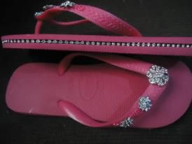 Customizado com strass e piercing